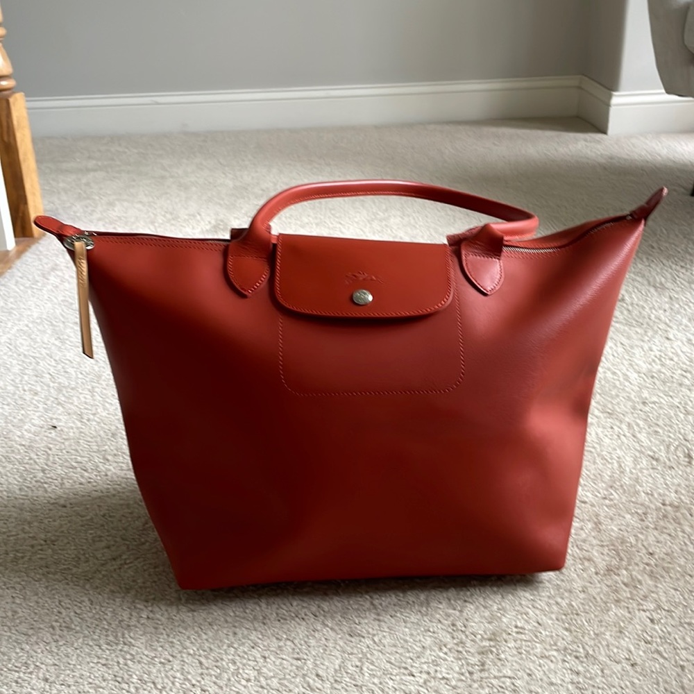BRAND NEW LE PLIAGE CITY L TOTE BAG
Terracotta - Canvas
Reference: L1899HYQ213